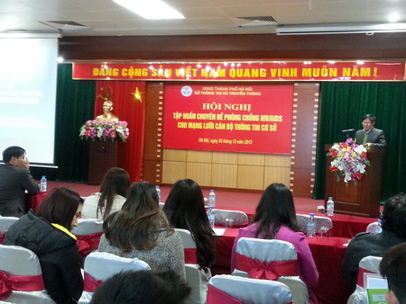 Hà Nội đẩy mạnh tư vấn và truyền thông về HIV ảnh 1